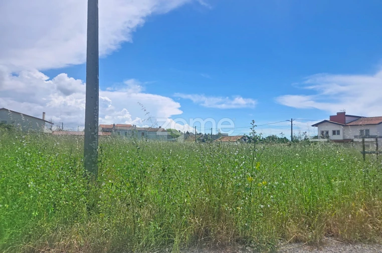 Terreno para Venda em Lavos Foto 2