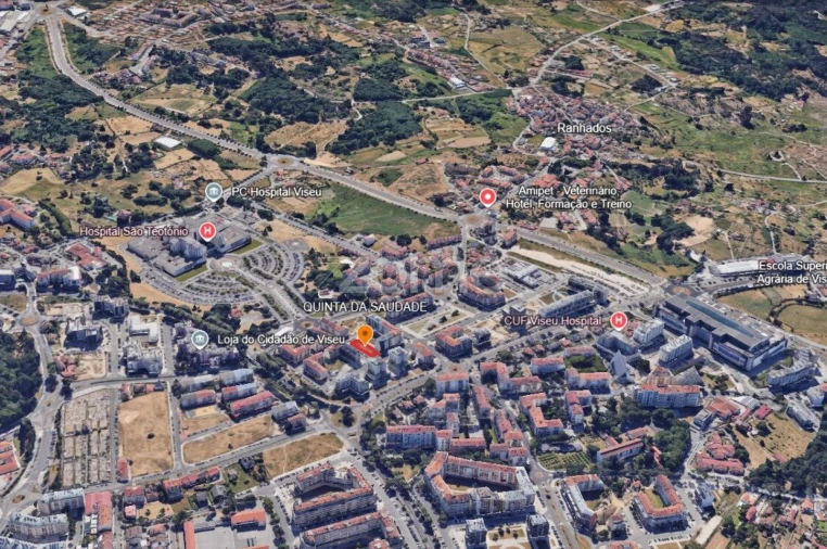Apartamento T2 para Venda em Viseu Foto 3