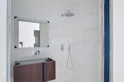 Apartamento T3 para Venda em Santo Antonio dos Olivais