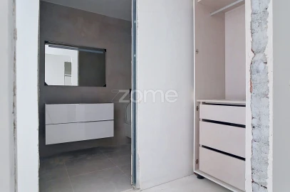 Apartamento T3 para Venda em Santo Antonio dos Olivais