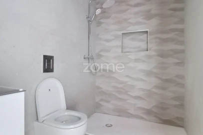 Apartamento T3 para Venda em Santo Antonio dos Olivais