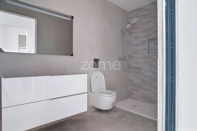 Apartamento T3 para Venda em Santo Antonio dos Olivais