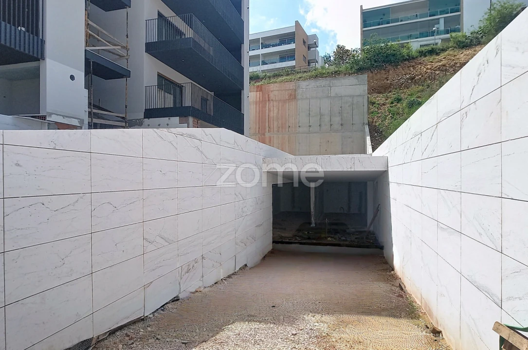 Apartamento T3 para Venda em Santo Antonio dos Olivais Foto 26