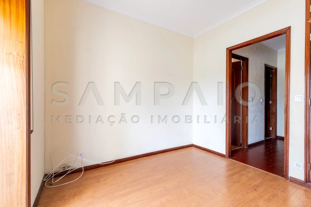 Apartamento T3 para Venda em Rio Tinto Foto 28