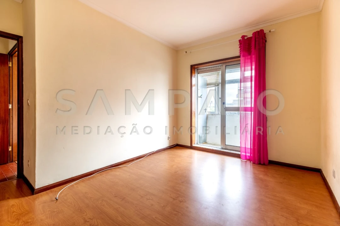 Apartamento T3 para Venda em Rio Tinto Foto 30