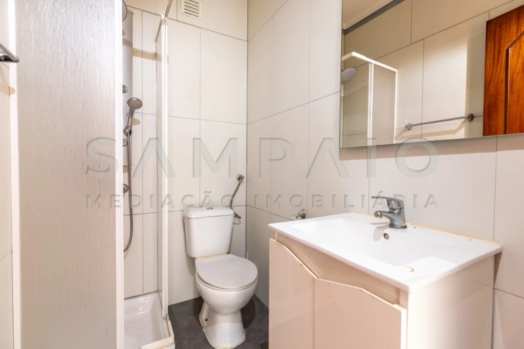 Apartamento T3 para Venda em Rio Tinto Foto 10