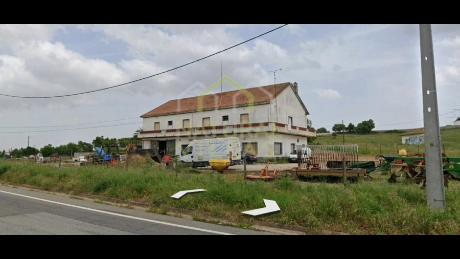 Moradia T9 para Venda em Garvão e Santa Luzia
