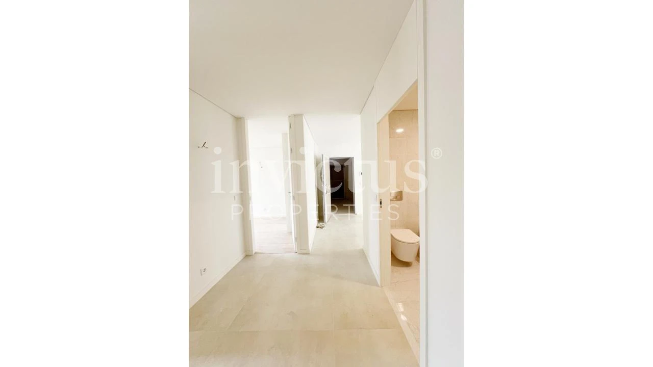 Apartamento T3 para Venda em Cedofeita, Santo Ildefonso, Sé, Miragaia, São Nicolau e Vitória Foto 13