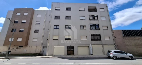 Apartamento T1 para Venda em São Vitor (Braga)