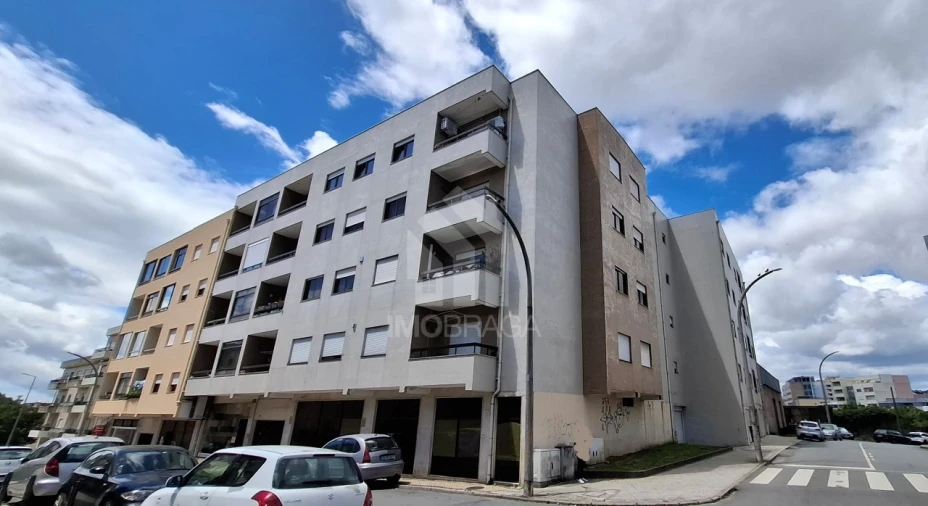 Apartamento T1 para Venda em São Vitor (Braga) Foto 15