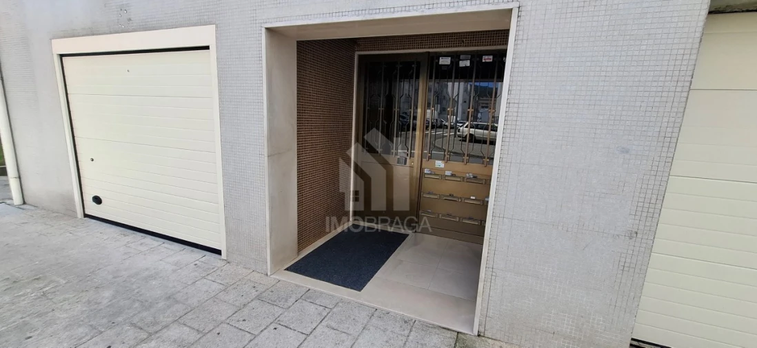 Apartamento T1 para Venda em São Vitor (Braga) Foto 16