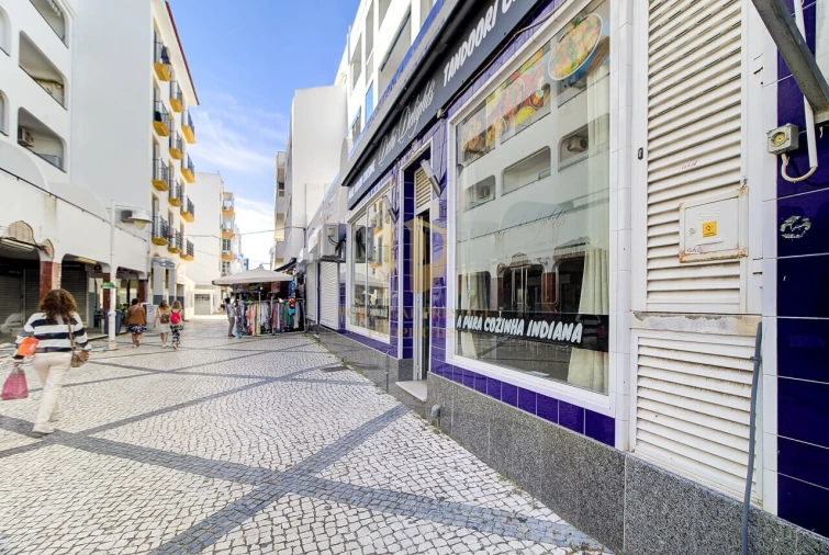 Loja para Venda em Monte Gordo Foto 16