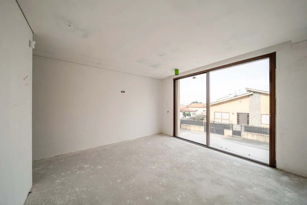 Moradia T4 para Venda em São Felix da Marinha Foto 29
