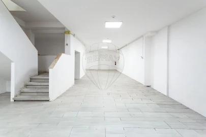 Loja para Venda em Mina de Água