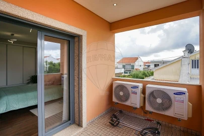 Moradia T4 para Venda em Fernao Ferro