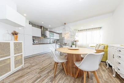 Apartamento T2 para Venda em Águas Livres