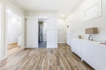 Apartamento T2 para Venda em Águas Livres