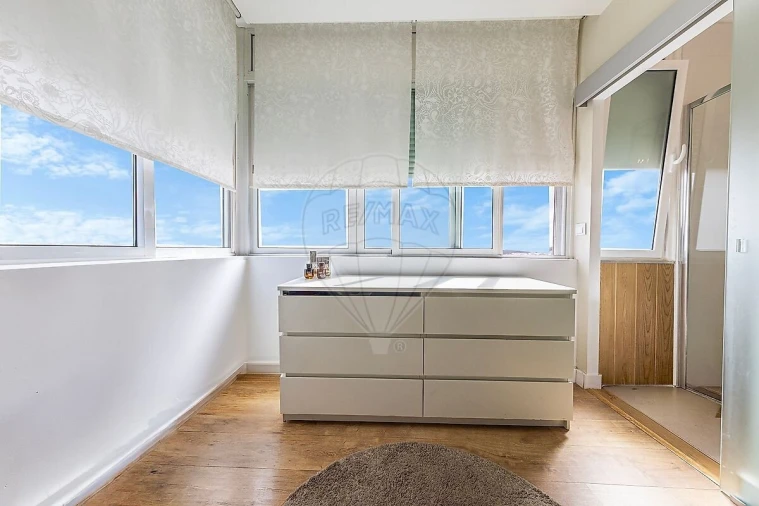 Apartamento T2 para Venda em Águas Livres Foto 26