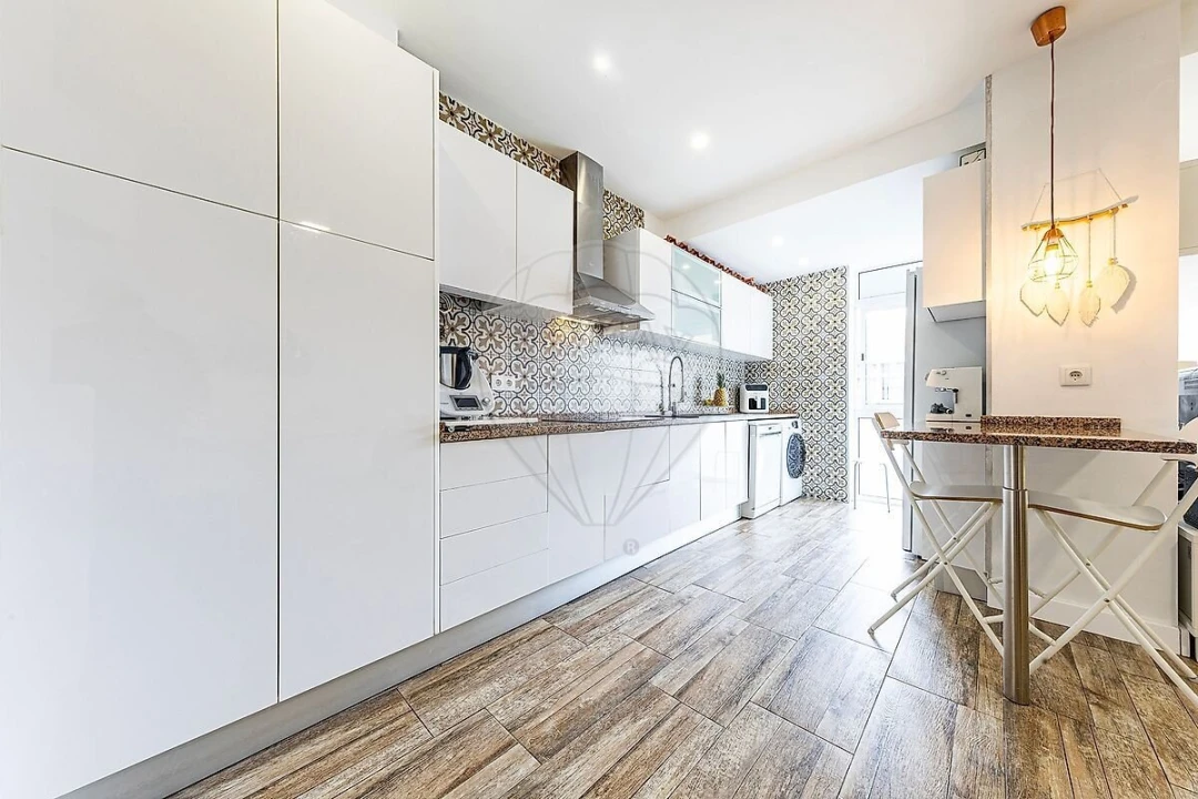 Apartamento T2 para Venda em Águas Livres Foto 8