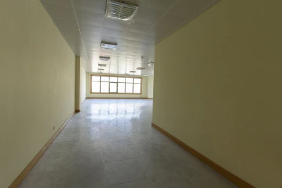 Escritório para Venda em Santa Maria e São Miguel, São Martinho, São Pedro Penaferrim