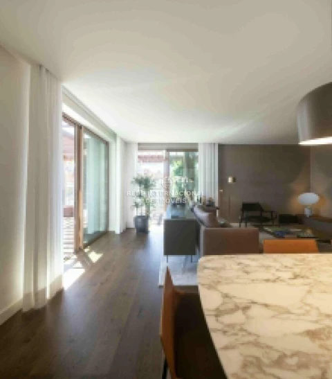Apartamento T3 para Venda em Avenidas Novas