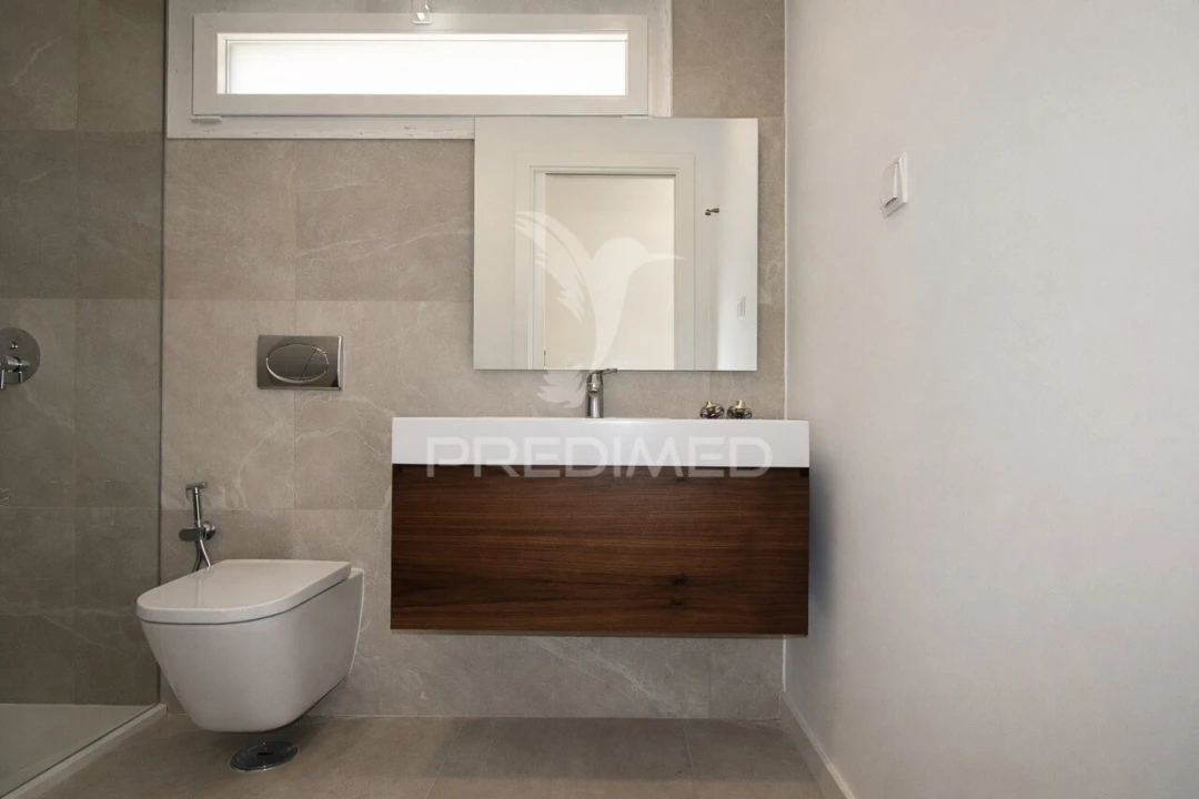 Apartamento T2 para Venda em Charneca de Caparica e Sobreda Foto 6