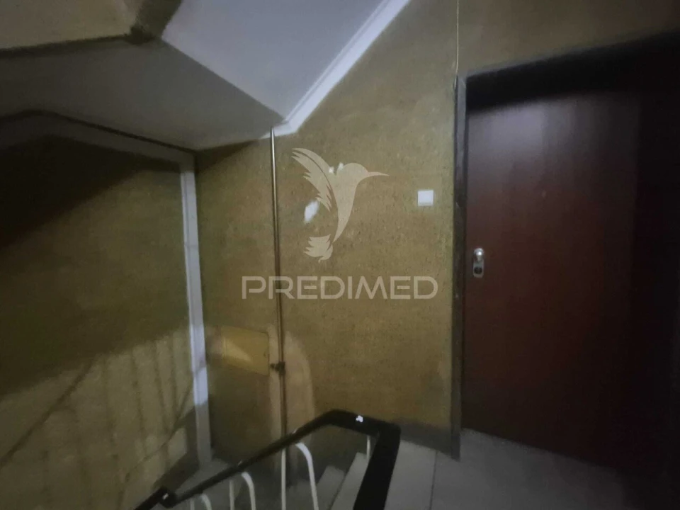 Apartamento T4 para Venda em Laranjeiro e Feijó Foto 7