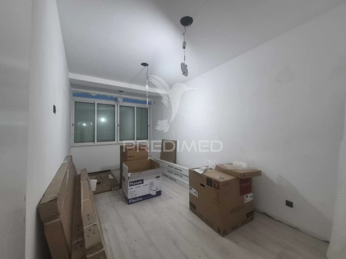 Apartamento T4 para Venda em Laranjeiro e Feijó Foto 8