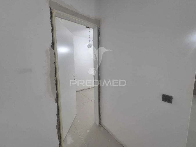 Apartamento T4 para Venda em Laranjeiro e Feijó Foto 6