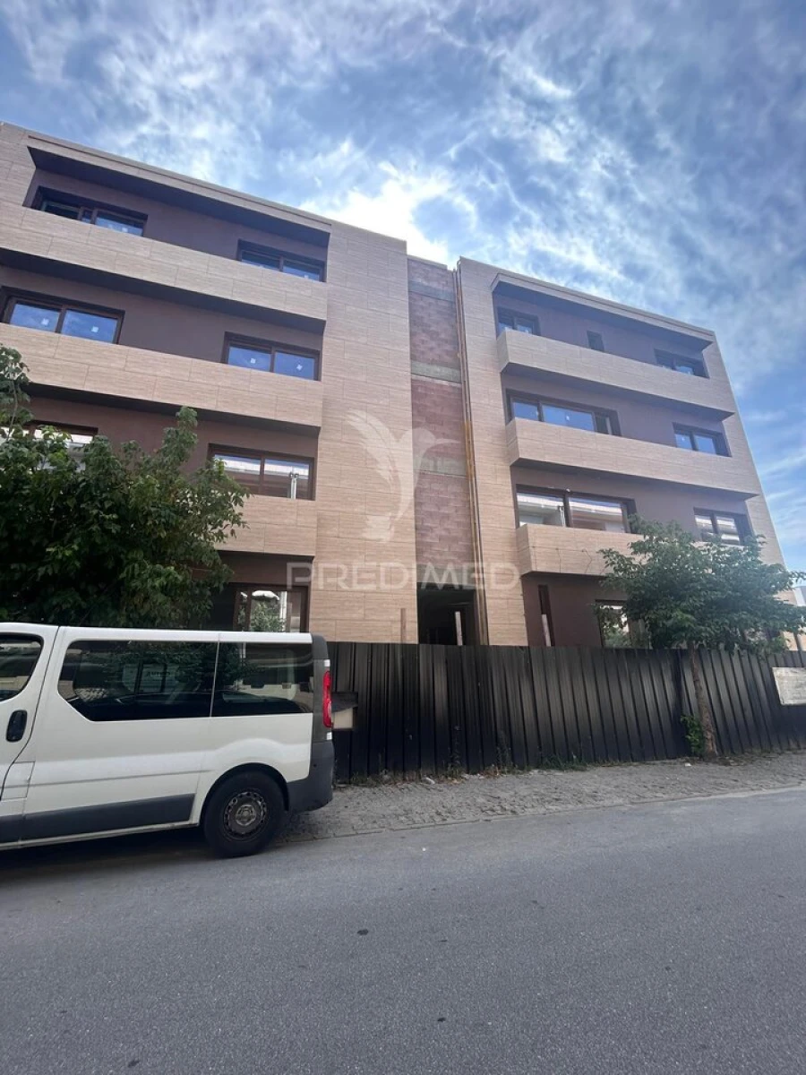 Apartamento T3 para Venda em Vila Verde e Barbudo Foto 18