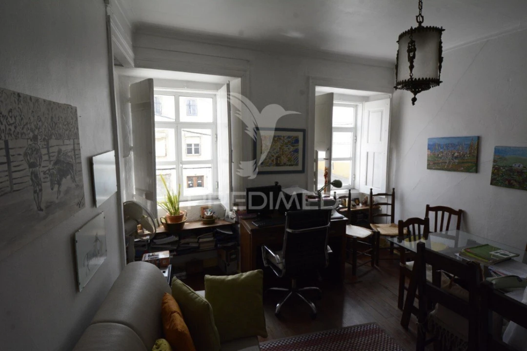 Apartamento T4 para Venda em Sé e São Lourenço Foto 16