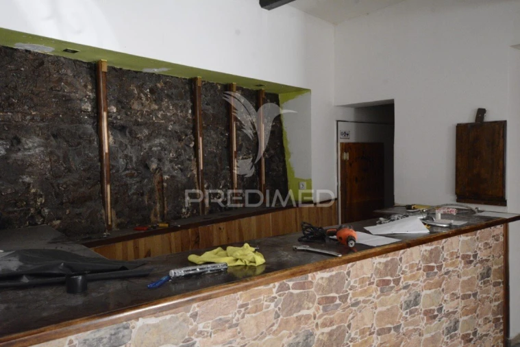 Apartamento T4 para Venda em Sé e São Lourenço Foto 7