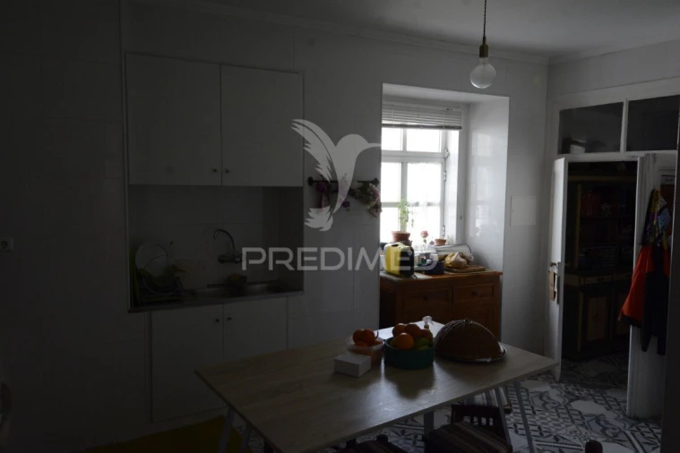 Apartamento T4 para Venda em Sé e São Lourenço Foto 9