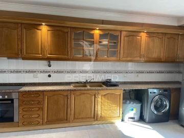 Apartamento T0 para Venda em Seixal, Arrentela e Aldeia de Paio Pires