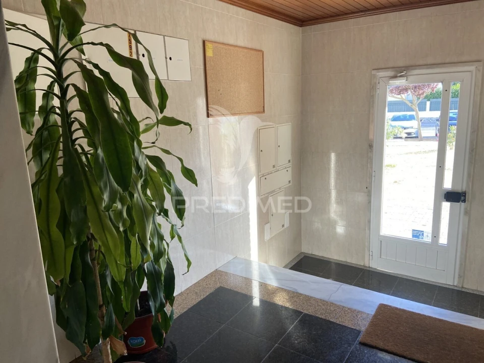 Apartamento T0 para Venda em Seixal, Arrentela e Aldeia de Paio Pires Foto 10