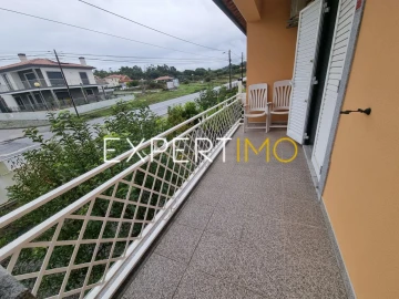 Moradia T5 para Venda em Nespereira