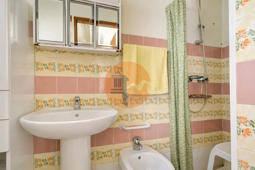 Moradia T3 para Venda em Vila Real de Santo Antonio Foto 14