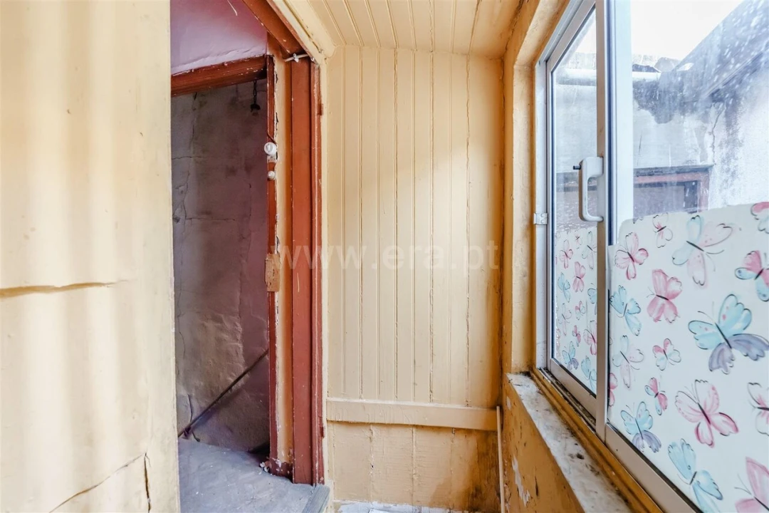 Apartamento T2 para Venda em Covilhã e Canhoso Foto 14