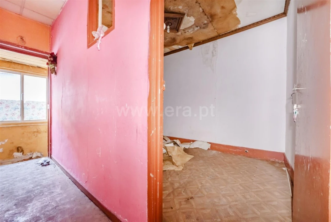 Apartamento T2 para Venda em Covilhã e Canhoso Foto 8