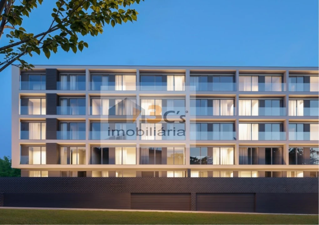 Apartamento T2 para Venda em Pedrouços Foto 1