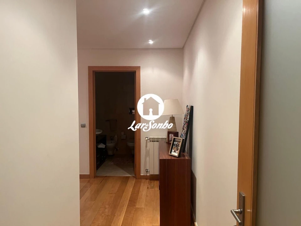 Apartamento T3 para Venda em Cidade da Maia Foto 7
