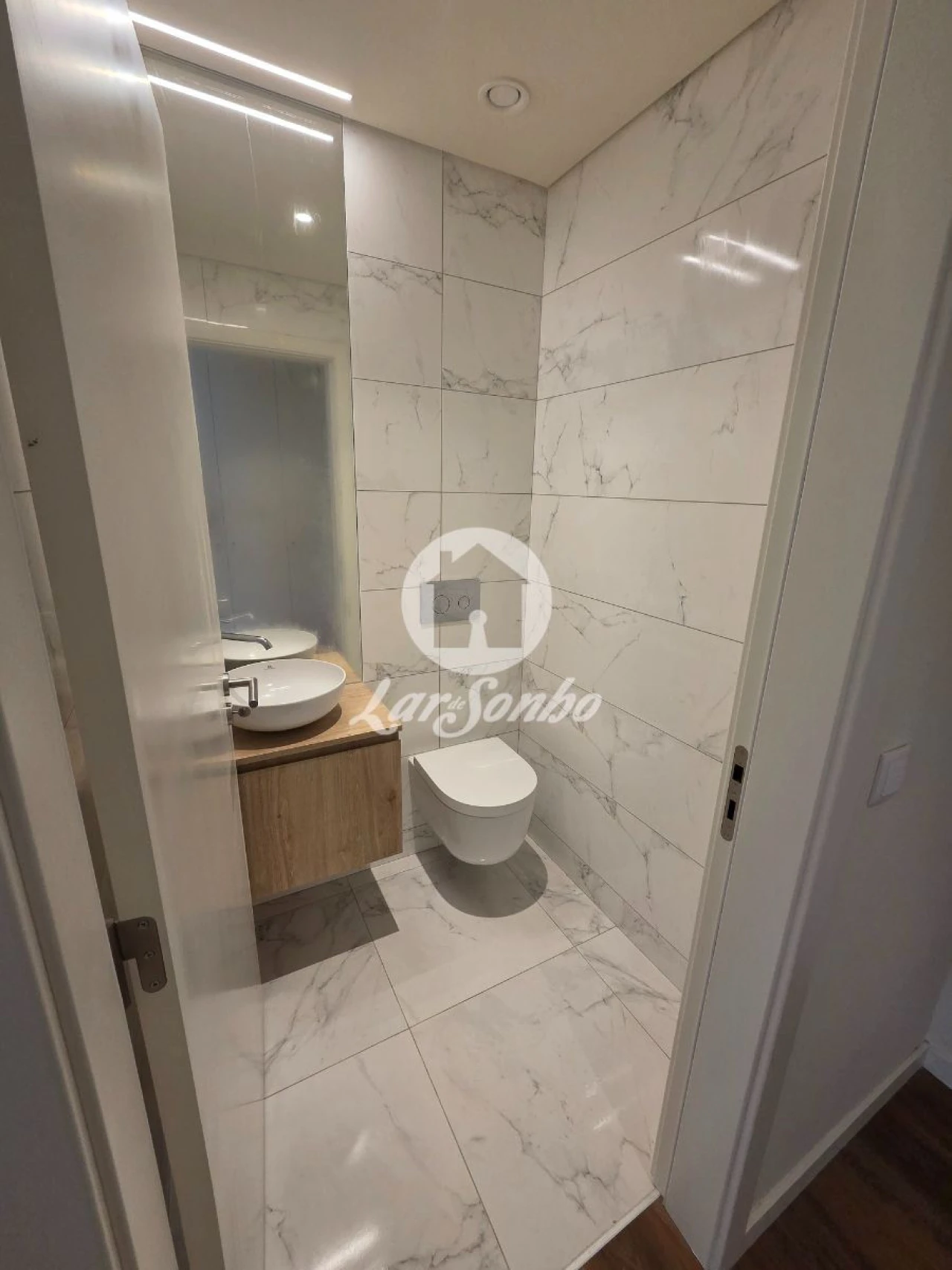 Apartamento T2 para Venda em Cidade da Maia Foto 14