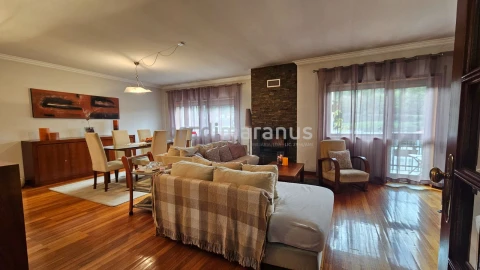 Apartamento T4 para Venda em Amarante (São Gonçalo), Madalena, Cepelos e Gatão