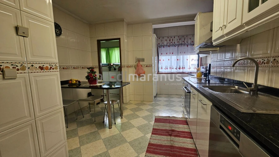 Apartamento T4 para Venda em Amarante (São Gonçalo), Madalena, Cepelos e Gatão Foto 4