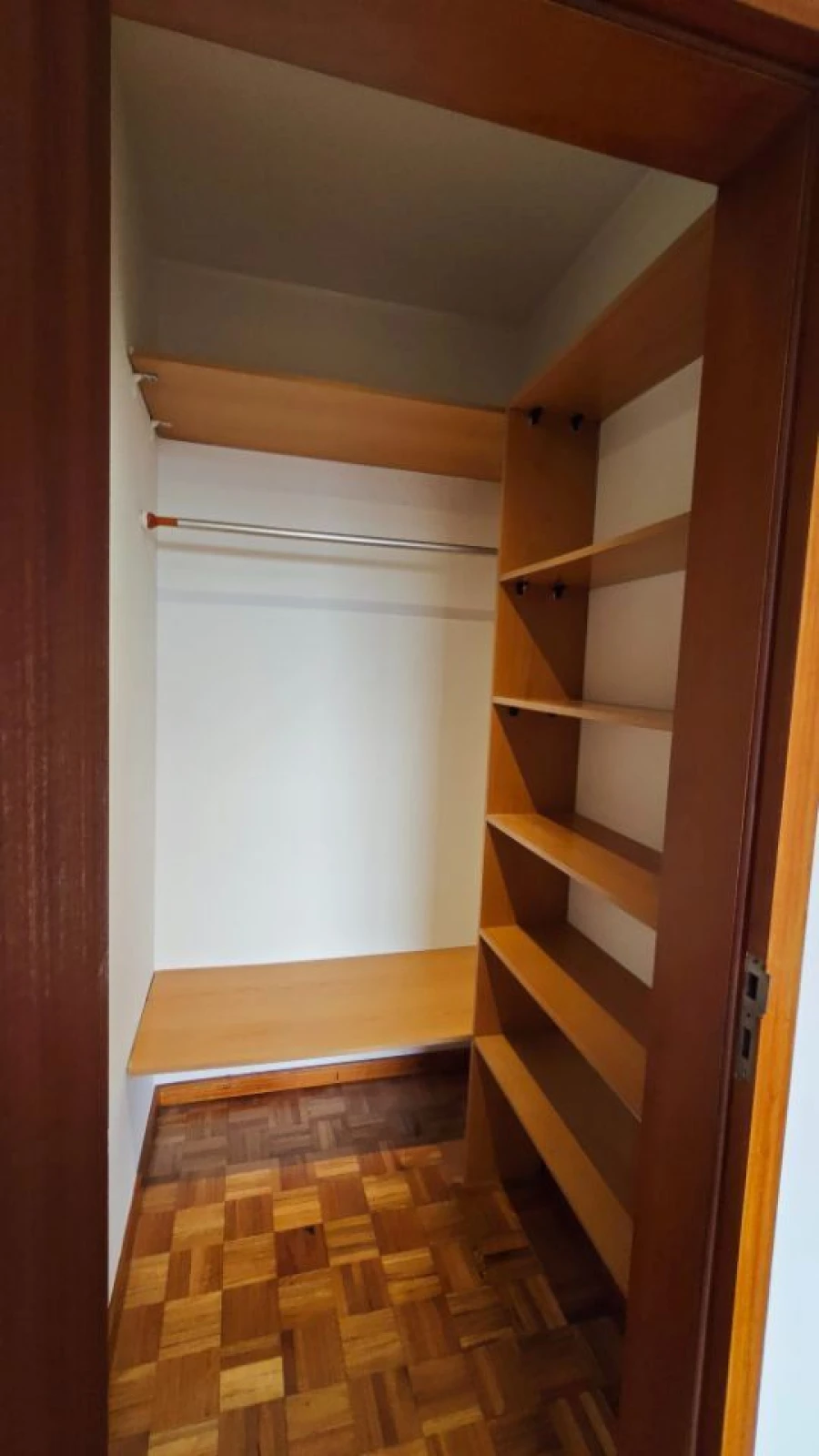 Apartamento T2 para Arrendamento em Ramalde Foto 13
