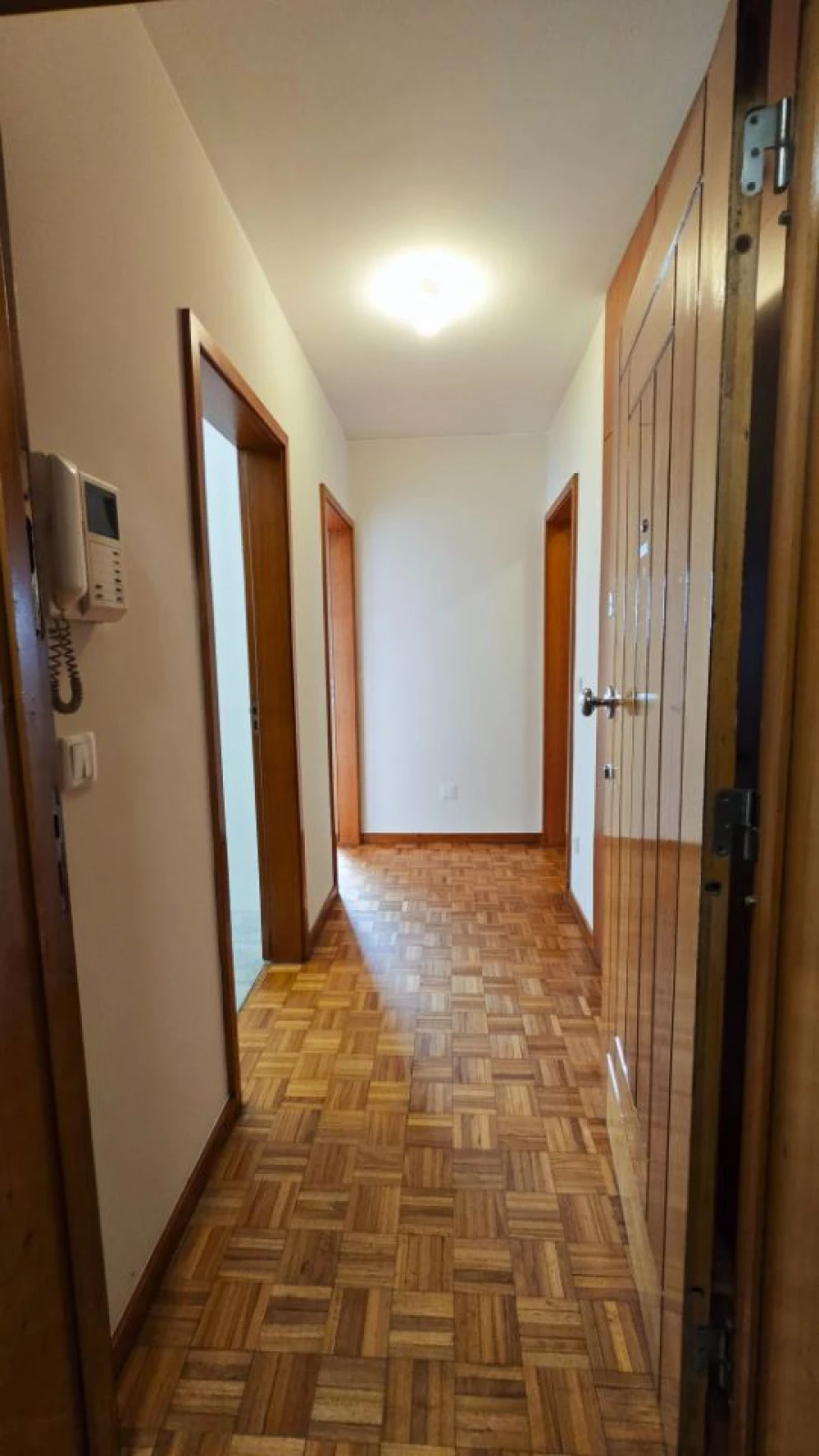 Apartamento T2 para Arrendamento em Ramalde Foto 7