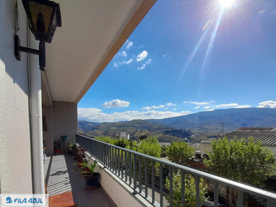 Apartamento T3 para Venda em Peso da Régua e Godim Foto 2