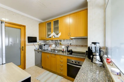 Apartamento T2 para Venda em Perafita, Lavra e Santa Cruz do Bispo