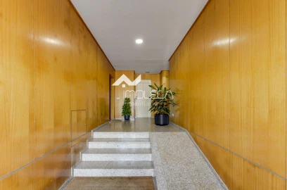 Apartamento T2 para Venda em Perafita, Lavra e Santa Cruz do Bispo