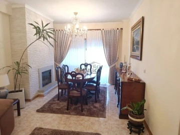 Apartamento T3 para Venda em Madalena